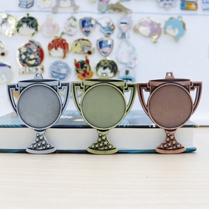 Medalla Personalizada LY, Medallas Deportivas de Metal, Medalla Dorada en Blanco y Trofeos - Product Image 3