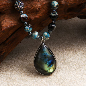 Retro al por mayor gótico de las mujeres de joyería personalizada de piedra Natural de hematita Irregular piedra lunar labradorita colgante collar corto - Product Image 4