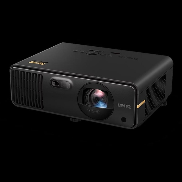 BenQ AK700ST 4000 ANSI Lumens 4K UHD Laser Projector Short Throw DLP 3D 240Hz HDR USB Professional Golf Simulation Home Theater