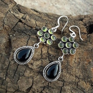 Orecchini pendenti da donna con frange a goccia d'acqua in stile retrò, adatti per l'uso quotidiano e per le feste. - Product Image 3