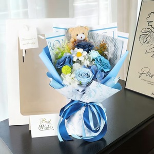 Cadeau de la Saint-Valentin : Bouquet Immortel, Ours en Roses Artificielles, Composition Florale Décorative au Design Raffiné - Product Image 6