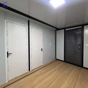 บ้านคอนเทนเนอร์ขนาด 20 ฟุต แบบขยายได้ สองห้องนอน หนึ่งห้องนั่งเล่น พร้อมหน้าต่างและประตูอลูมิเนียมแบบกันความร้อน - Product Image 4