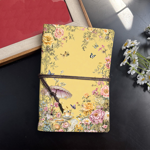 A6 taccuino artigianale utile per studenti universitari di scienze umane perfetto per analisi del testo e contorni di saggio con fiori - Product Image 2