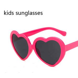 Venta al por mayor <span class=keywords><strong>Gafas</strong></span> <span class=keywords><strong>de</strong></span> <span class=keywords><strong>Sol</strong></span> para niños Moda en forma <span class=keywords><strong>de</strong></span> corazón Lindo niño niña <span class=keywords><strong>Gafas</strong></span> <span class=keywords><strong>de</strong></span> <span class=keywords><strong>sol</strong></span> Bebé UV400 <span class=keywords><strong>Gafas</strong></span> <span class=keywords><strong>de</strong></span> <span class=keywords><strong>sol</strong></span> <span class=keywords><strong>Gafas</strong></span> para niños - Product Image 6
