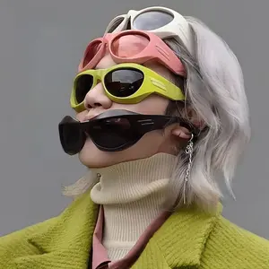 Designer shades copa sunglass daduma de moda donna distributori all'ingrosso streetwear occhiali da sole gotici con stampa bandiera su