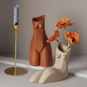 Vase en céramique souple, décoration d'art pour la maison, salon, bureau, vase à fleurs, style nordique simple, créatif, abstrait, géométrie du corps humain, femme - Product Image 6