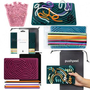 ของเล่นเสริมพัฒนาการเด็ก กระดานกิจกรรมสัมผัสสำหรับเด็กออทิสติก บรรเทาความเครียด ทำจากซิลิโคนโฟมและพลาสติก - Product Image 3