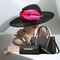 Sac fourre-tout polyvalent pour femme avec une construction robuste, idéal pour transporter un ordinateur portable, des livres, des articles de maquillage, pour le shopping, les voyages et les affaires