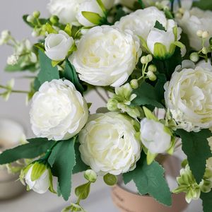 <span class=keywords><strong>Fiori</strong></span> Artificiali, 2 Mazzi <span class=keywords><strong>di</strong></span> Peonie Bianche Glitterate Fatte a Mano in Seta e Plastica, Bouquet Moderni per Matrimoni, Feste e Centrotavola - Product Image 2