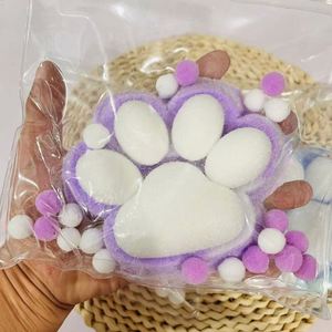 ของเล่นบีบมือรูปอุ้งเท้าแมวขนาดใหญ่ 12 ซม. น่ารัก สไตล์คาวาอี้ ผลิตจากซิลิโคน Taba Squishy  โรงงานผลิตโดยตรง TPR Mochi Squishy ของขวัญแปลกใหม่ - Product Image 5