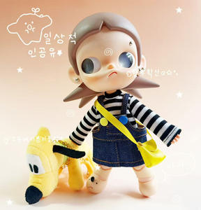 Robe de poupée Babyzsiga : un accessoire charmant et réaliste avec un <span class=keywords><strong>haut</strong></span> rayé pour la tenue de la poupée. - Product Image 6