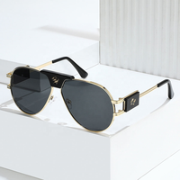 Lunettes de soleil classiques pour femmes, protection UV400, verres optiques, montures ovales en métal noir et or, lunettes de soleil de créateur pour hommes