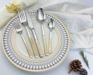 Gift <span class=keywords><strong>Set</strong></span> Talheres Talheres <span class=keywords><strong>Set</strong></span> Colheres e Garfos <span class=keywords><strong>Set</strong></span> Talheres Ouro Talheres Talheres para Casa - Product Image 2