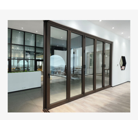 Porte pliante extérieure moderne en alliage d'aluminium robuste, coupe-vent, étanche, grande ouverture pour cour et villa