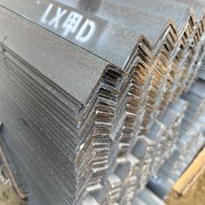 Profilé en L noir/galvanisé égal/inégal 45 mm 25x25 mm 50x50x5 mm 6 mètres en acier avec services de pliage et de soudage - Product Image 3