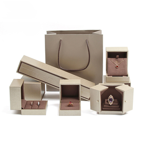 Custom Logo <b>Black</b> Round Flip Jewelry <b>Box</b> with Lid for Women's Gift Packaging - Product Image 6