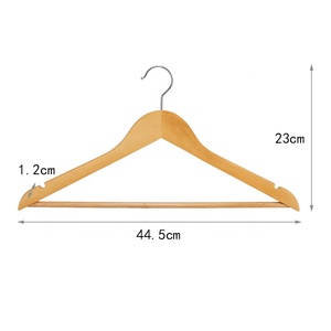 شماعات خشبية ورفوف ملابس للمعاطف بلون طبيعي من مورد الشماعات الصيني الشهير - Product Image 6
