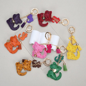 Porte-clés créatif coloré en forme de chaton de dessin animé, pendentif de sac en cuir <span class=keywords><strong>Maneki</strong></span> <span class=keywords><strong>Neko</strong></span>, porte-clés cadeau pour clés de voiture - Product Image 2