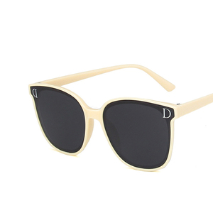 Gafas de Sol de Diseño de Marca D con Montura Grande y Lentes de Tono Claro MP5239, Gafas de Sol de Moda para Mujer 2022 - Product Image 5