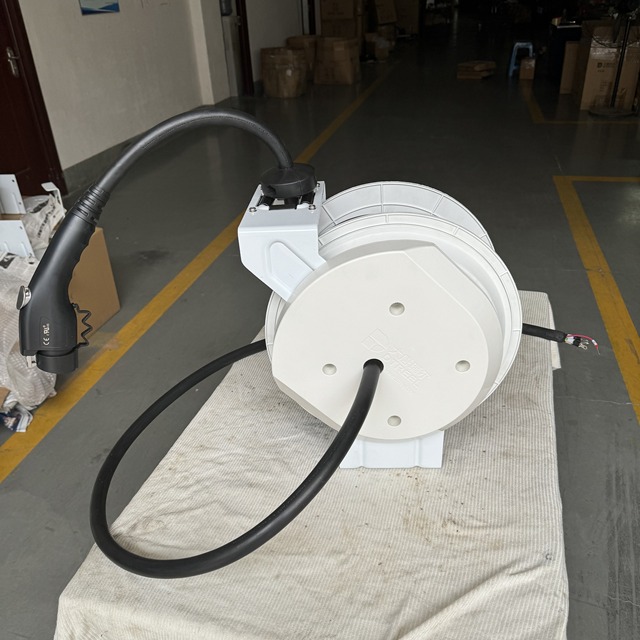 Portable EV Charging Cable Reel Type 1 Type 2 Retractable Cable Organizer 32A 40A 48A 50A for Charging Station