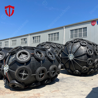Fenders ronds gonflables, Fenders cylindriques en caoutchouc, Fenders gonflables flottants sur l'eau, Fenders Yokohama, Prix des Fenders
