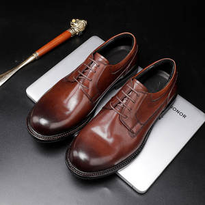 Chaussures Oxford pour hommes en cuir britannique à bout carré avec semelles en caoutchouc cousues Goodyear, idéales pour les occasions décontractées, professionnelles et formelles - Product Image 5