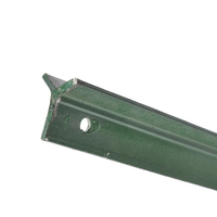 Columna Triangular en Forma de Y de Hierro Fundido Sólido Antioxidante con Malla Soldada para Cercas de Alambre Exteriores, Varilla Puntiaguda para Cría