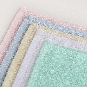 Fazzoletto Piccolo in Puro Cotone Jacquard, 32 Pezzi, Tinta Unita, per Bambini, Uso Domestico e Asilo, Produttore all'Ingrosso - Product Image 3