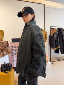 Casquette <span class=keywords><strong>de</strong></span> baseball vintage en PVC vieilli à 6 panneaux, broderie <span class=keywords><strong>de</strong></span> cartes à jouer à bord usé, <span class=keywords><strong>Martine</strong></span> Rose FW25 - Product Image 2