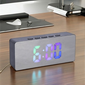 <span class=keywords><strong>2025</strong></span> New arrivals điện tử đồng hồ báo thức hiển thị kỹ thuật số tùy chỉnh màu sắc tiết kiệm không gian thiết kế LED kỹ thuật số Đồng hồ báo thức - Product Image 6