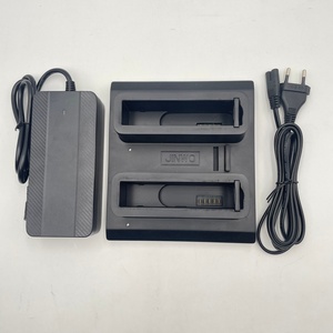Chargeur de batterie Aeonmed VG70, chargeur de batterie double baie standard pour batteries compatibles SMBus, RRC2020, RRC2024 - Product Image 2