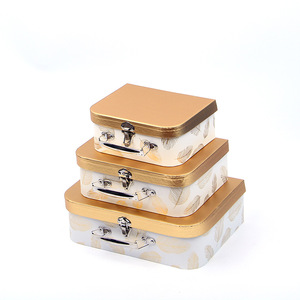 Tùy Chỉnh Thân Thiện Với Môi Handmade Vàng Ưa Thích Cứng Nhắc Giấy Các Tông Va Li Bé Hộp Quà Tặng Với Dập Nổi Và Bóng/Matt Cán - Product Image 2