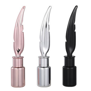 Botella de delineador de ojos líquido con aplicador Contenedor de embalaje cosmético personalizado Contenedores de delineador de Ojos de lujo - Product Image 1