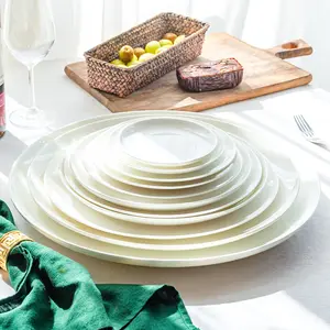 Ensemble de vente en gros d'assiettes en céramique ronde blanche pour hôtel, restaurant, famille, usage quotidien