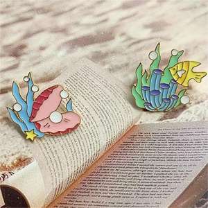Emblema de peixe pequeno pérola para sacola de roupas, acessório de desenho animado, broche de ferro e liga de zinco, alfinetes de lapela para artesanato, metal - Product Image 5