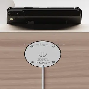 Tùy chỉnh 8mm -20mm sạc khoảng cách máy tính để bàn nhúng điện thoại di động sạc nhanh dưới bảng sạc không dây được xây dựng trong đồ nội thất