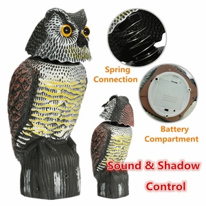 Éloigne-oiseaux réaliste : Chasse-oiseaux en plastique en forme de hibou avec tête rotative et son pour jardin, cour, répulsif anti-nuisibles extérieur - Product Image 2