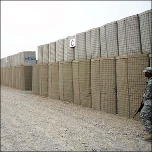 Barrière défensive en <span class=keywords><strong>gabion</strong></span> à mailles soudées, galvanisée à chaud, à trous carrés, facile à installer, pour usage professionnel - Product Image 6