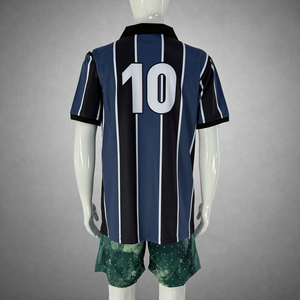 Camiseta de Fútbol Personalizada con Franjas, Tejido de Secado Rápido y Gestión de la Humedad para Partidos de Club - Product Image 2