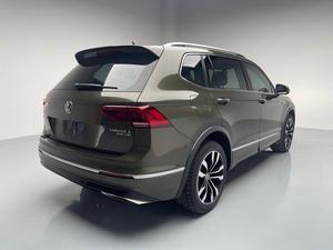 Para <span class=keywords><strong>Tiguan</strong></span> L 2019 330TSI Automático, Volante a la Izquierda, Dos Ruedas Motrices, <span class=keywords><strong>R</strong></span>-<span class=keywords><strong>Line</strong></span>, SUV de 5 Plazas, Turbo, R19, Techo Panorámico, Asientos de Cuero - Product Image 3