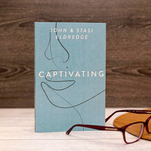 Captivant de John Eldredge, livre broché best-seller pour adultes - Product Image 1