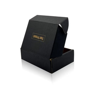 Caja de Cartón Corrugado Rectangular Negra con Diseño de Tapa Abierta - Product Image 4
