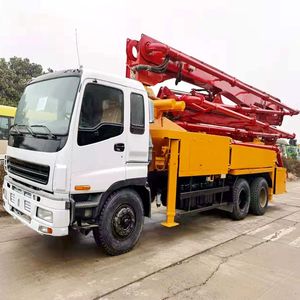 Heavy putzmeister concrete pump truck with Izusu 6WF1 engine sale in shanghai - Product Image 2