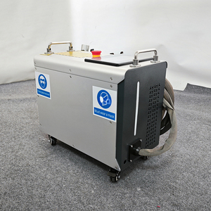 Sistema de Limpieza Láser Pulsado Portátil de 200W para Restauración de Superficies Soldadas en Estructuras de Acero de Barcos, Moldes y Piezas Automotrices - Product Image 2