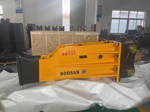 SOOSAN SB131 BOX TYPE Hydraulic Breaker with Standard Features Includes Chisels Hoses Nitrogen <b>Cylinder</b> <b>Gas</b> Charging Kit - Product Image 6