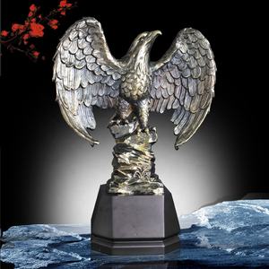 Statua di <span class=keywords><strong>Aquila</strong></span> di Grandi Dimensioni, Trofeo in Ottone Antico, Premio <span class=keywords><strong>Aquila</strong></span> in Volo - Product Image 2