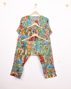 Conjunto de Pijama para Mujer con Cuello Redondo, Diseño Étnico, Estampado a Mano, para Piel Sensible, Precio al por Mayor - Product Image 3