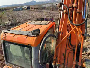 รถขุดไฮดรอลิกแบบตีนตะขาบ Doosan DX380LC-9C มือสอง ขนาด 38 ตัน พร้อมเครื่องยนต์ PLC มอเตอร์ และปั๊ม รุ่นปี 2022 ผลิตในเกาหลี - Product Image 4