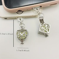 Absorption Luminescent Creux Glow-in-the Dark Stone Pendentif pour Android Type-C Dust Plug Décoration de téléphone portable