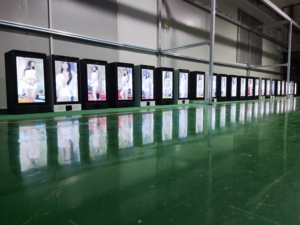 3D holográfico 21,5 32 43 49 55 65 75 86 98 transparente LCD OLED pantalla joyería gabinete escaparate señalización Digital información Kio - Product Image 5